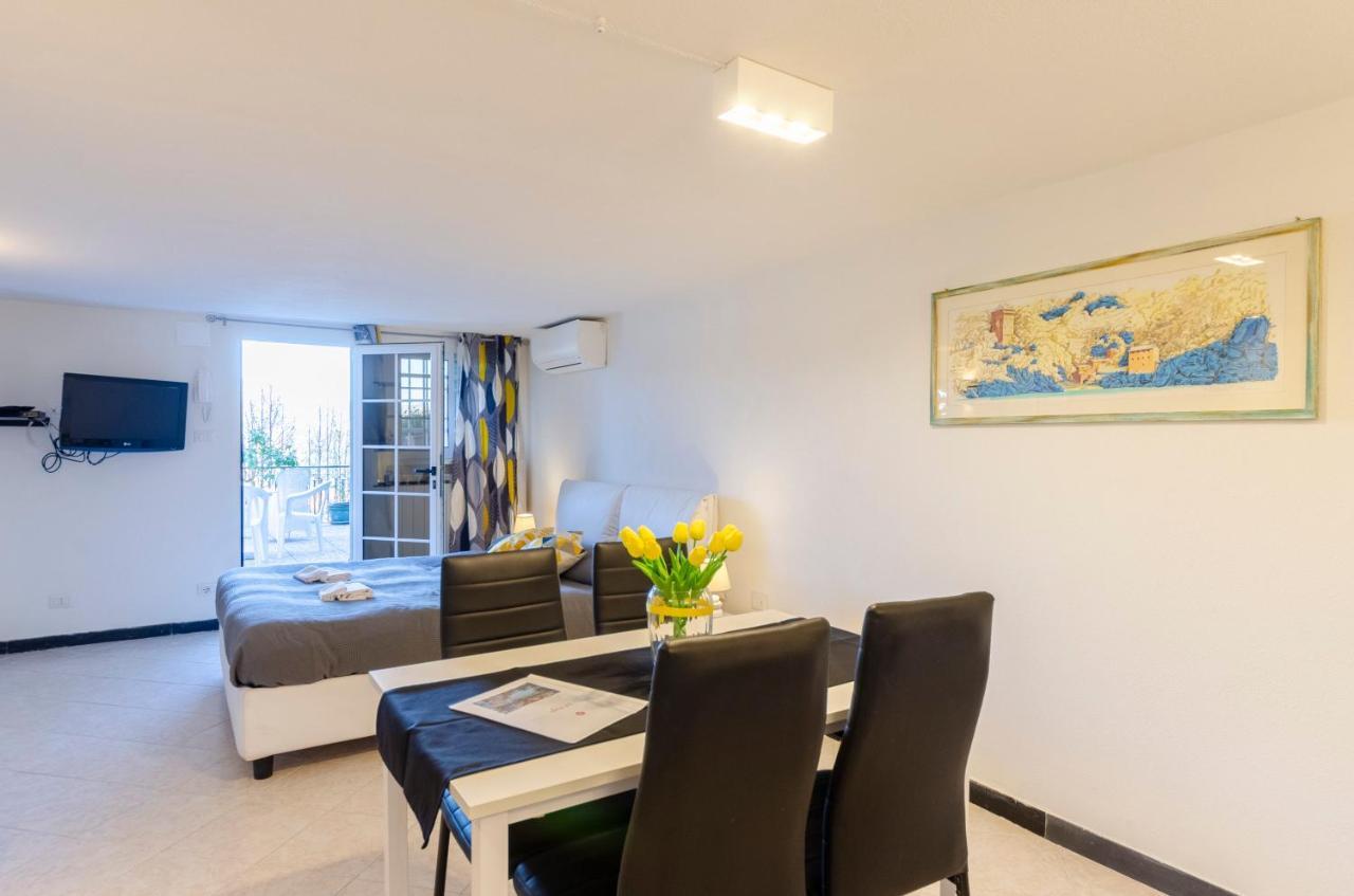 Il Rifugio Di San Massimo Apartment Рапало Екстериор снимка